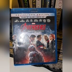 Avengers: Age of Ultron Collector's Edition Blu-Ray 3D + Blu-Ray + Digital combo